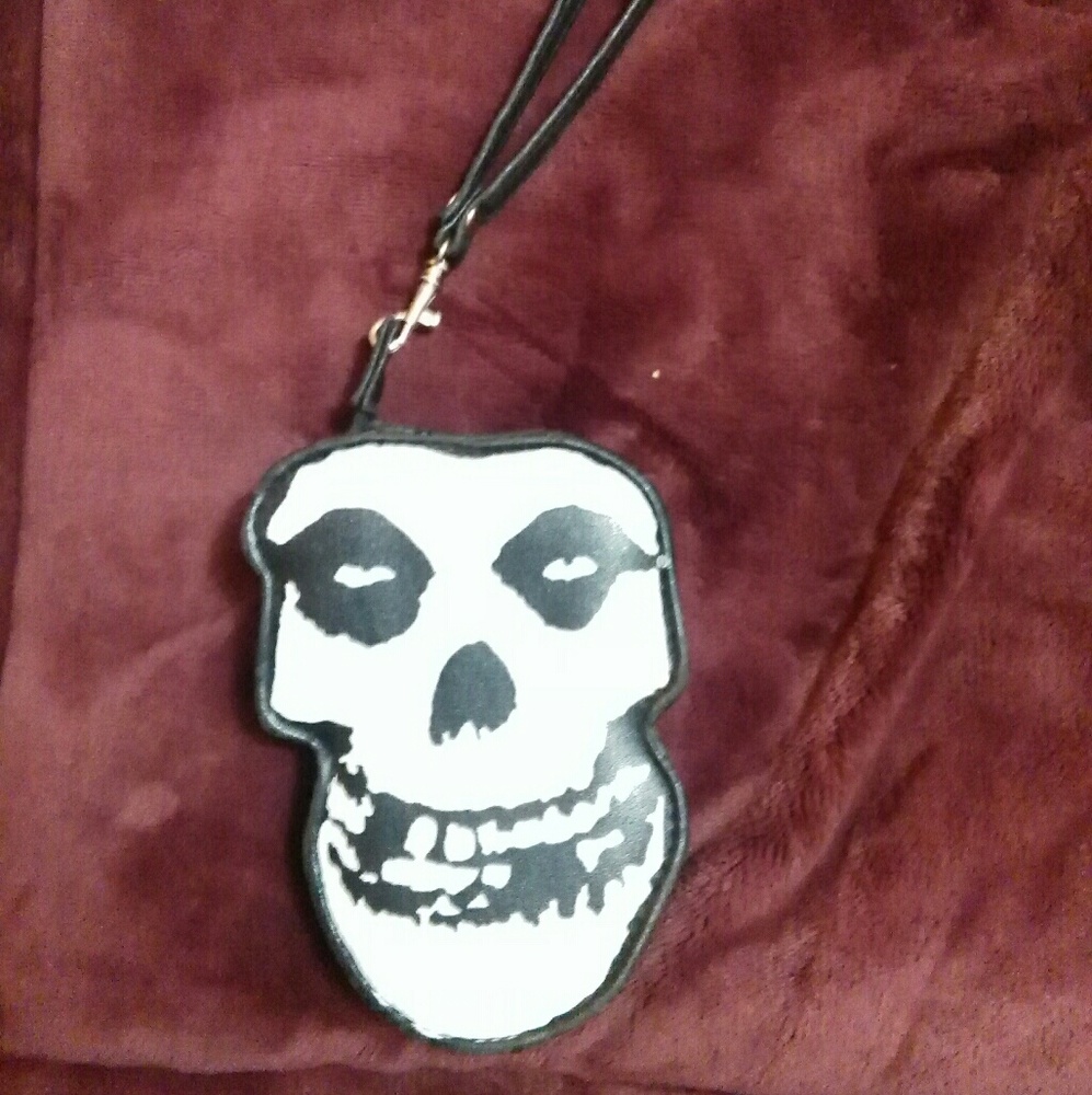 **OBSERVED** - Private listing